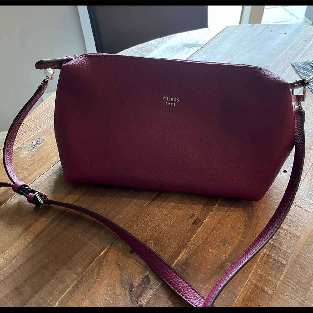 Magenta Guess handbag